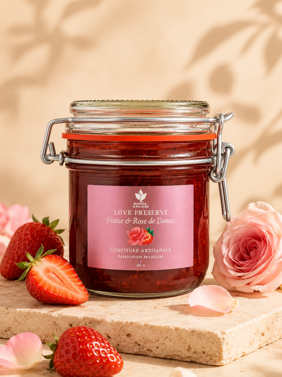 Love Preserve Fraise & Rose de Damas – Confiture Artisanale Française 220 g