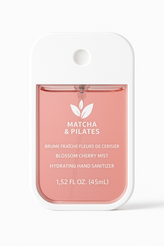 Brume Désinfectante Hydratante – Fleur de Cerisier | Matcha & Pilates (45 mL)