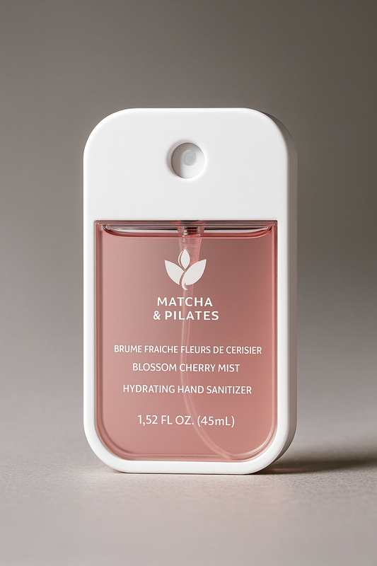 Brume Désinfectante Hydratante – Fleur de Cerisier | Matcha & Pilates (45 mL)
