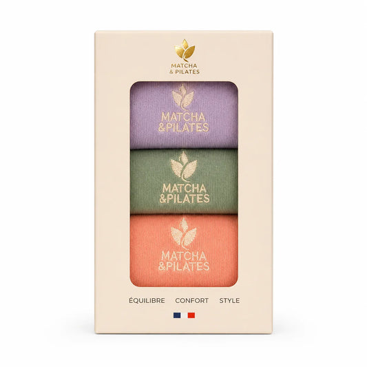 Coffret de trois bandes de résistance colorées pour Pilates, équilibre, confort et style.